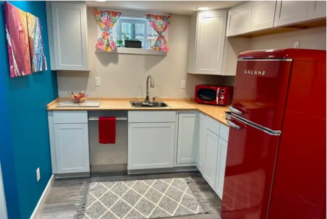 property at 4115 SE Gladstone St