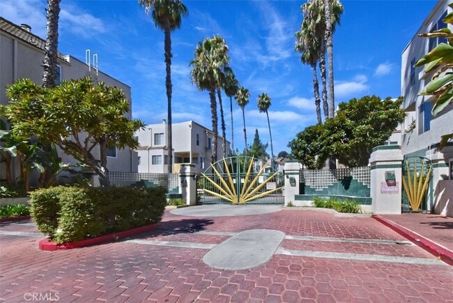 property at 5455 Sylmar Ave