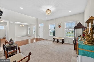 40 Gina Dr in Allentown, NJ - Building Photo - Building Photo