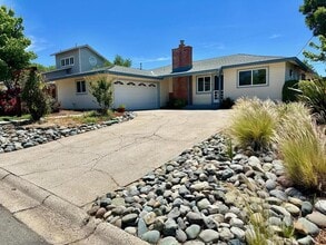 121 Lidster Ave in Grass Valley, CA - Building Photo - Building Photo