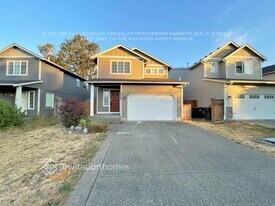 19420 12th Ave Ct E in Spanaway, WA - Building Photo