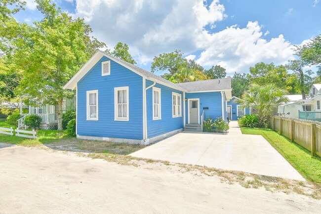 7 Dupont Ln in St. Augustine, FL - Building Photo - Building Photo