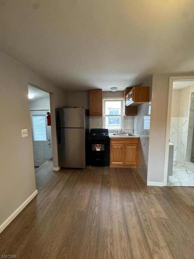 property at 4 Slater Rd