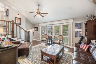 3738 Burr Oak Dr in Bellevue, NE - Building Photo - Building Photo
