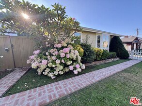 2417 Andreo Ave in Torrance, CA - Building Photo - Building Photo