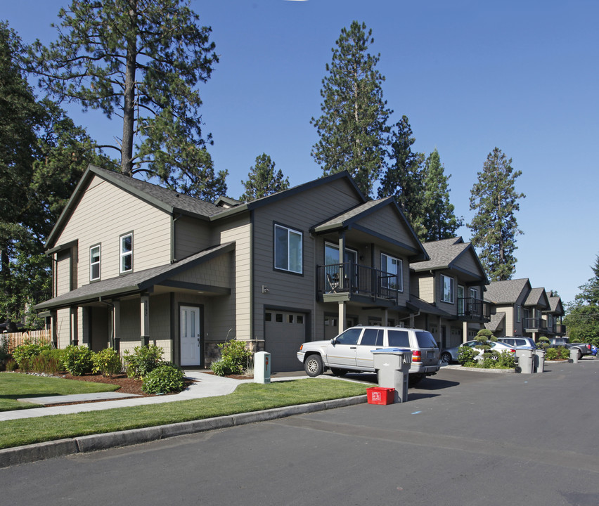 The Reserve at Ashbrook in Tigard, OR - Foto de edificio