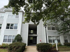 2600 Camelback Ln in Silver Spring, MD - Building Photo