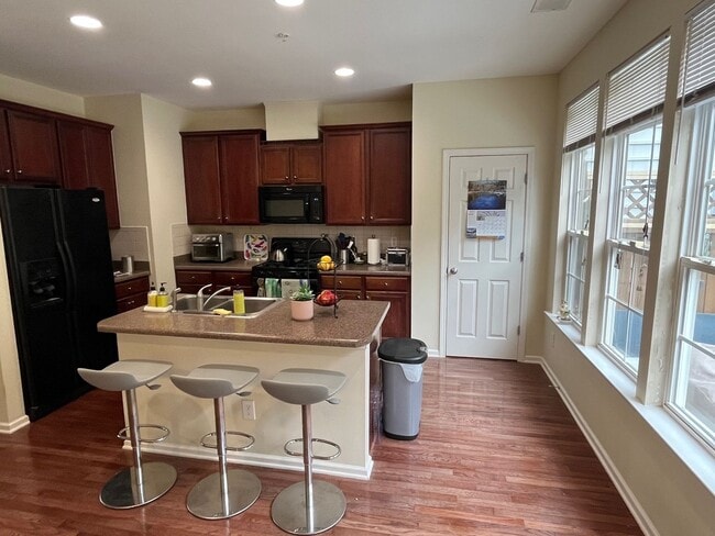 113 Cabernet Dr in Chapel Hill, NC - Building Photo - Building Photo