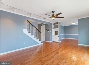 19327 Frenchton Pl in Gaithersburg, MD - Building Photo - Building Photo