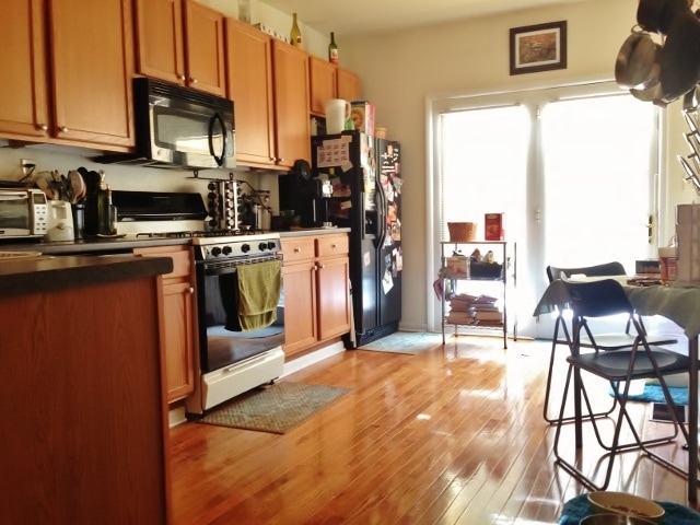 property at 1924 Harcum Way