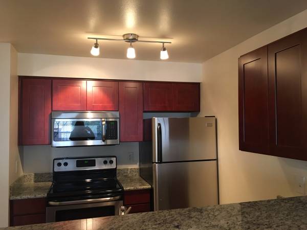 Northbridge Apartments in Seattle, WA - Building Photo - Building Photo