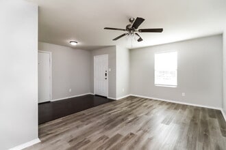 10009 Calcite Dr, Unit 1 in Fort Worth, TX - Building Photo - Building Photo