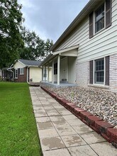 2510 Woodsage Dr in Florissant, MO - Building Photo - Building Photo