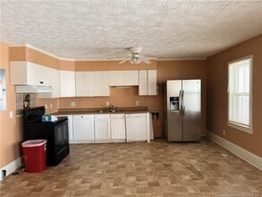 300 Clark St in Fayetteville, NC - Building Photo - Building Photo