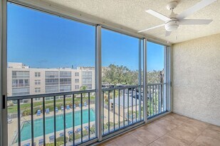 3980 Ironwood Cir in Bradenton, FL - Building Photo