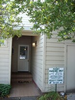 284 E 16th Ave in Eugene, OR - Building Photo