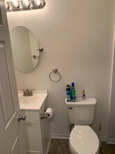 136 Grand Ave, Unit 132 Grand in Mount Clemens, MI - Foto de edificio - Building Photo