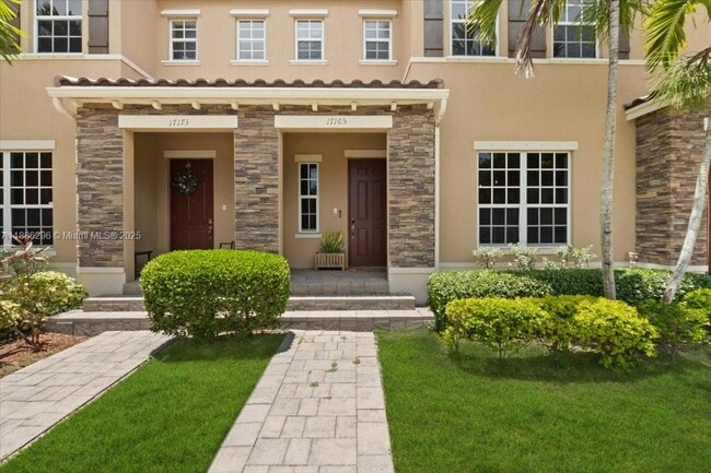 property at 17165 SW 94th St