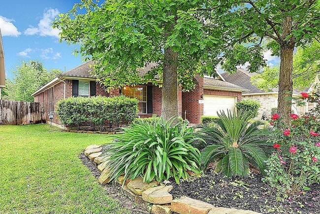 6 N Queenscliff Cir in Spring, TX - Building Photo - Building Photo