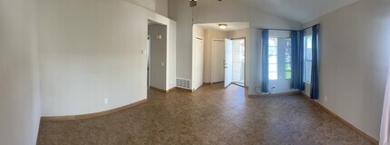 31900 Corte Priego in Temecula, CA - Building Photo - Building Photo