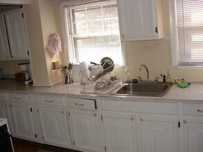 8 Hobson St, Unit Hobson #1 in Boston, MA - Building Photo - Building Photo