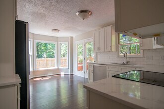 4801 Buttonbush Dr in Durham, NC - Building Photo - Building Photo