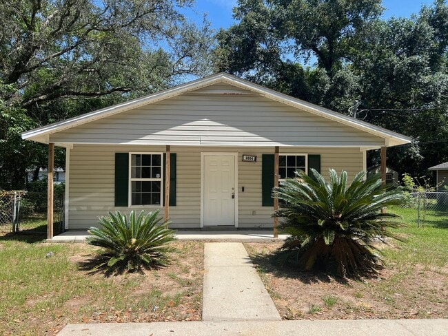 property at 3004 Michael Dr