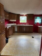 3700 Kersey Rd in Ratcliff, AR - Foto de edificio - Building Photo