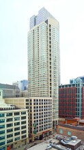 The Sterling in Chicago, IL - Building Photo - Building Photo