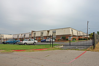 Aspen Way Apartments in Oklahoma City, OK - Building Photo - Building Photo