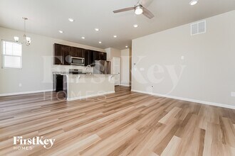 1902 Villageview Ln in Castle Rock, CO - Building Photo - Building Photo