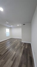 1006 Carolyn Ct in Humble, TX - Building Photo - Building Photo