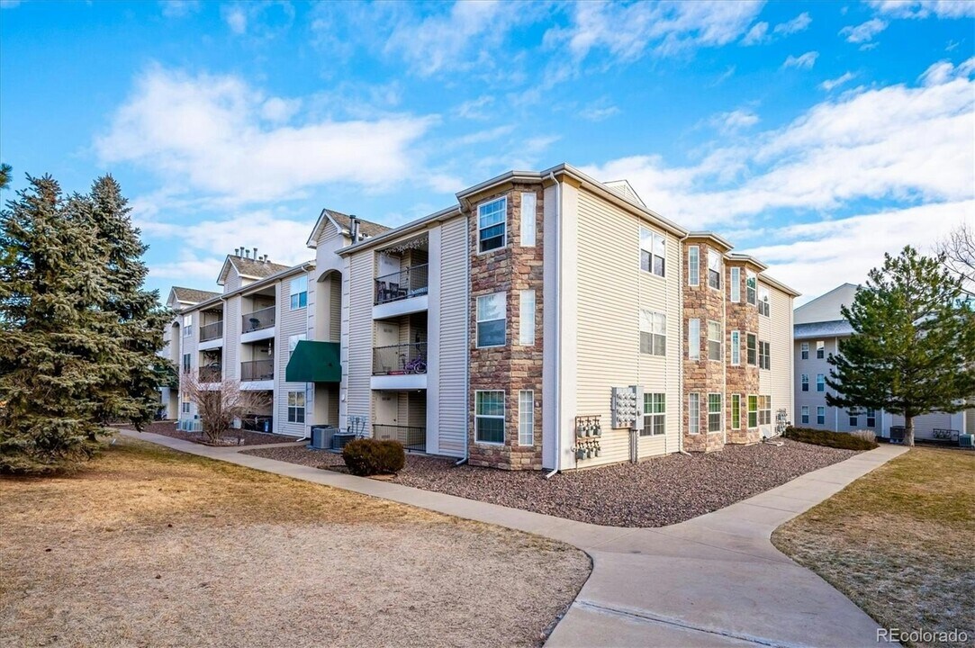 12338 W Dorado Pl in Littleton, CO - Building Photo