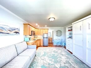 3220 Merritt St in Harbor Springs, MI - Building Photo - Building Photo
