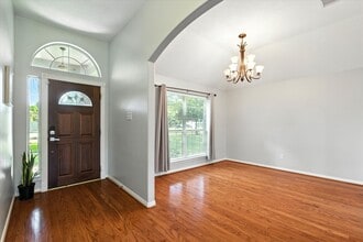 16626 Bluefin St in Crosby, TX - Building Photo - Building Photo