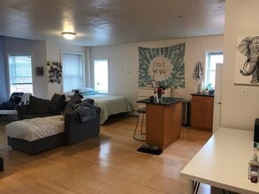 65 Park Dr, Unit 461-104 in Boston, MA - Building Photo - Building Photo