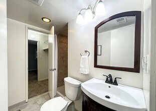 11633 Sun Cir Way in Columbia, MD - Building Photo - Building Photo