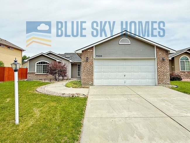 property at 7530 N Matlock Ave