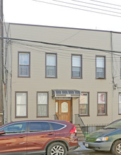 5920 67th Ave in Ridgewood, NY - Building Photo - Building Photo