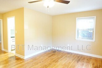 8716 Plymouth St in Silver Spring, MD - Foto de edificio - Building Photo