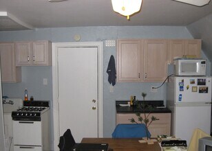 600 S Dallas Ave, Unit 4 in Pittsburgh, PA - Foto de edificio - Building Photo