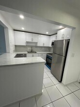 1465 NE 123rd St in North Miami, FL - Building Photo - Building Photo