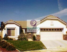217 Mustang Ct in Roseville, CA - Building Photo - Building Photo