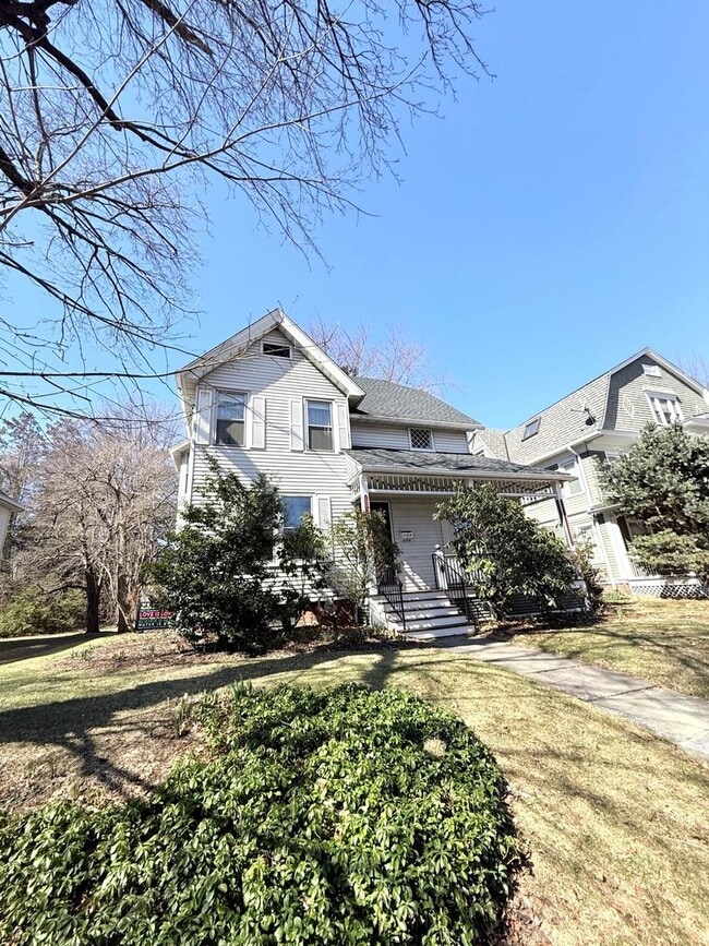 37 Oxford St in Hartford, CT - Building Photo - Building Photo