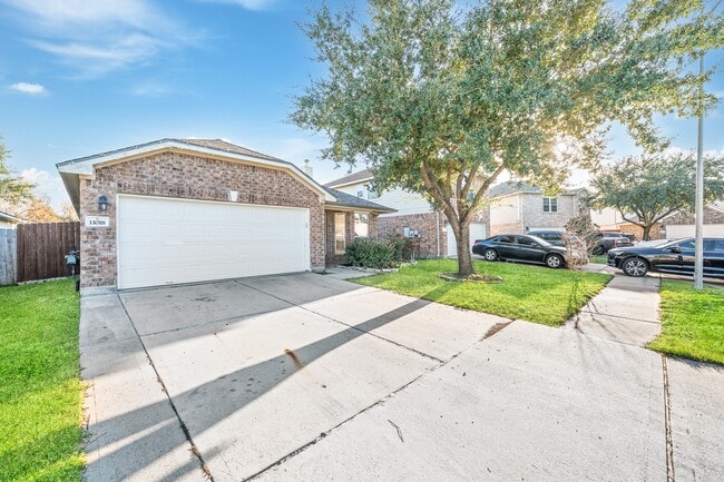 property at 11018 WARATH Oak Ct