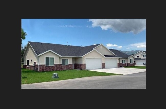 property at 350 E 125 N