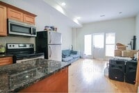 2331 N Park Ave photo'