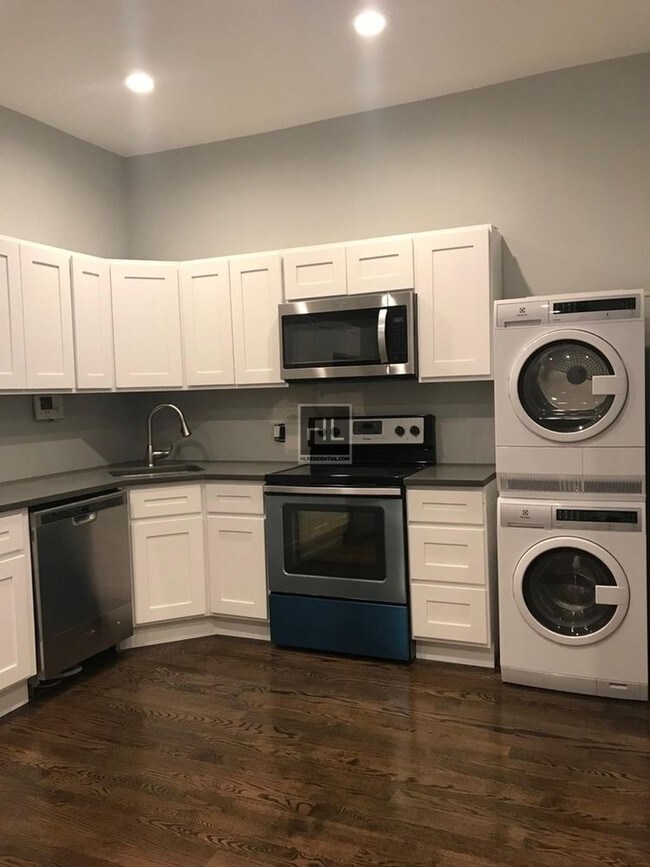 18 W 125th St-Unit -5A in New York, NY - Building Photo - Building Photo