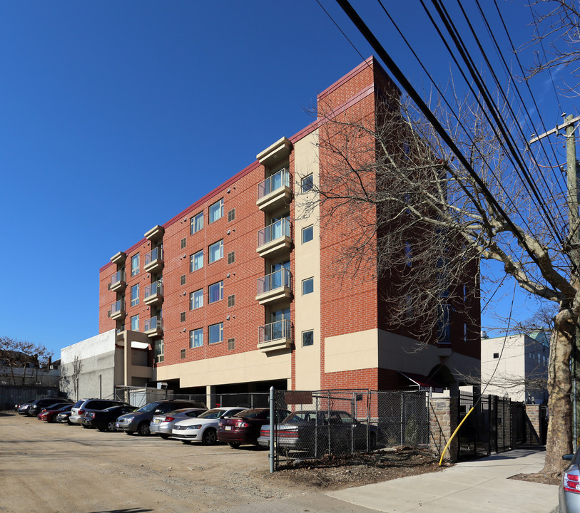 Walnut Hill Square Apartments in Philadelphia, PA - Foto de edificio