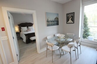 924 Jefferson St in Hoboken, NJ - Building Photo - Building Photo